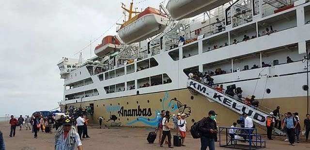 Kapal KELUD, jadwal perjalanan April 2022. FOTO : Dokumnetasi Pelni