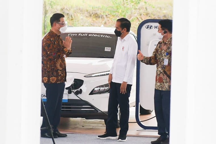 Pabrik Baterai Mobil Listrik Pertama di Asia Tenggara Dibangun di Indonesia